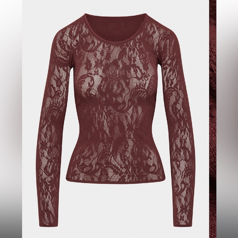 ARITZIA TEN FLORA SEAMLESS CORDA TOP